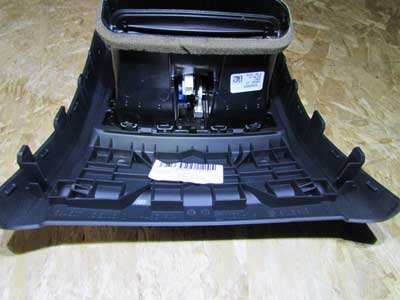 BMW Rear Center Console Vent Assembly 64229265350 F22 F30 F32 2, 3, 4 Series5